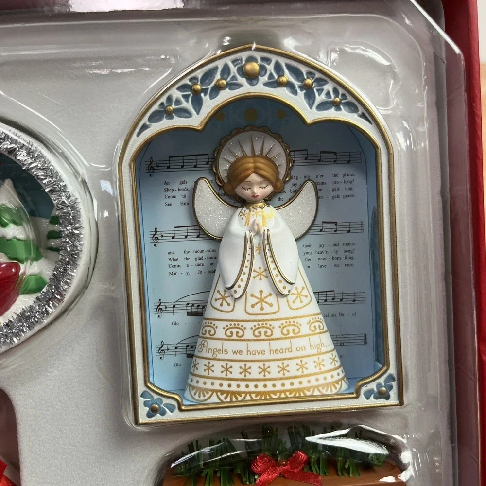 Hallmark Keepsake Ornament Club 2018 Songs of The Season Set‎